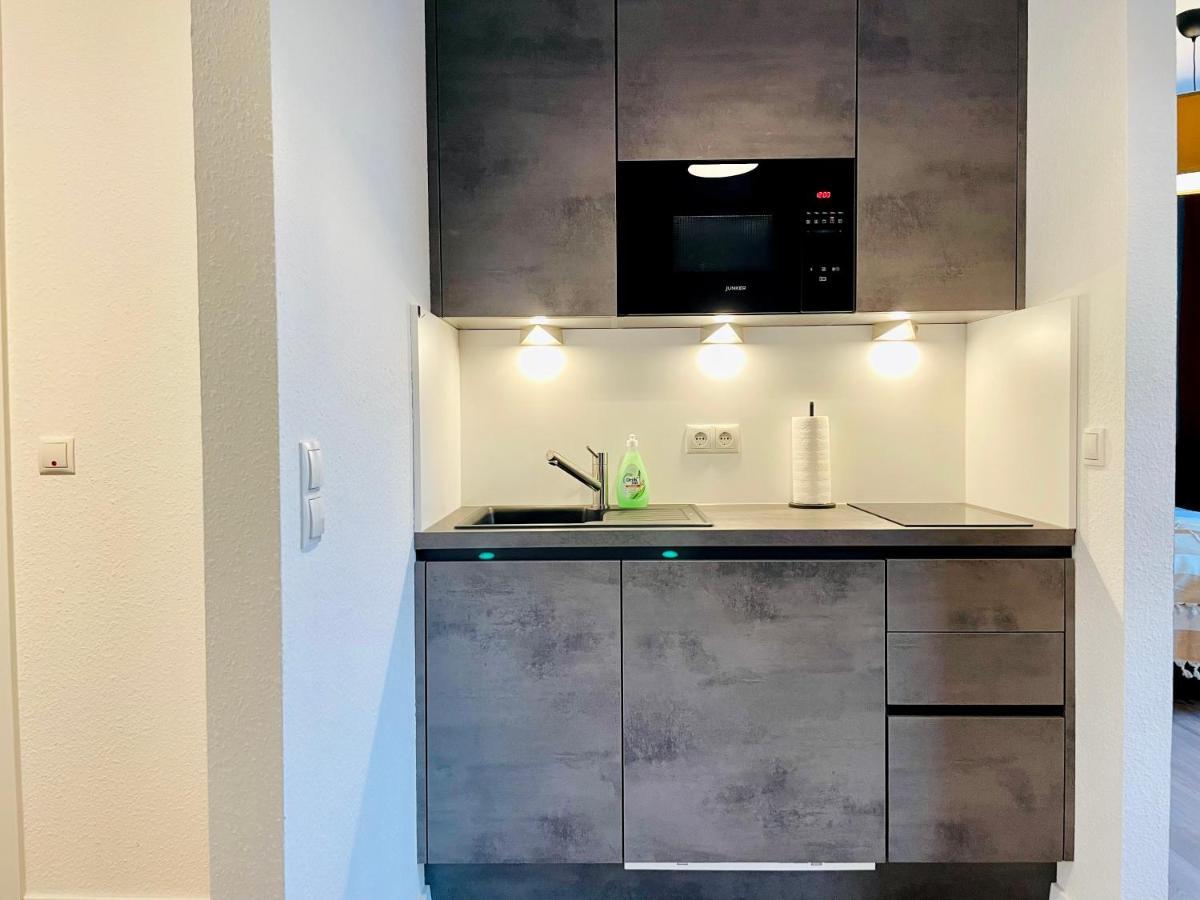 Klassen Stay - Exklusives Apartment Am Hbf - Kueche, Netflix, Kingsizebett Coblenza Esterno foto