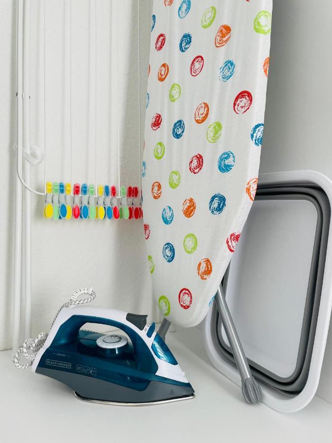Klassen Stay - Exklusives Apartment Am Hbf - Kueche, Netflix, Kingsizebett Coblenza Esterno foto
