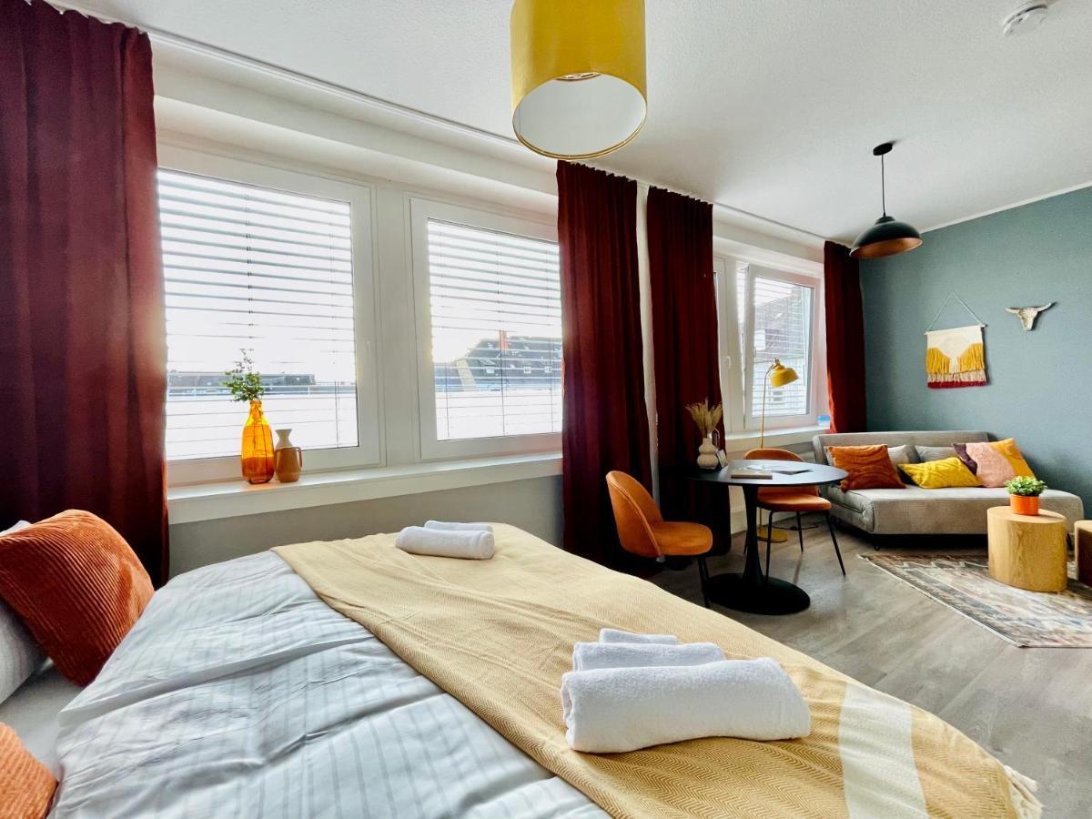 Klassen Stay - Exklusives Apartment Am Hbf - Kueche, Netflix, Kingsizebett Coblenza Esterno foto